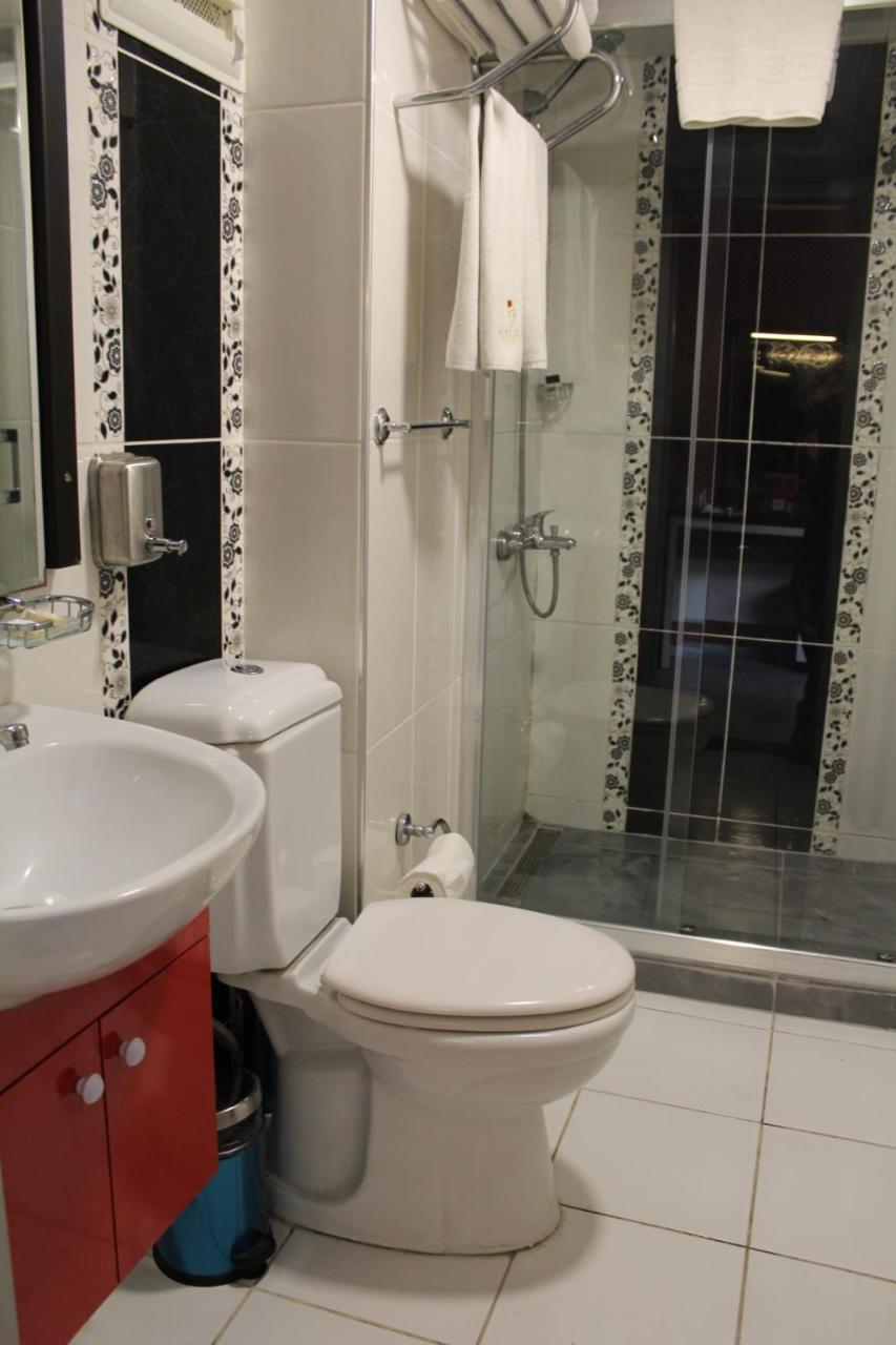 Hotel Falcon Истанбул Екстериор снимка